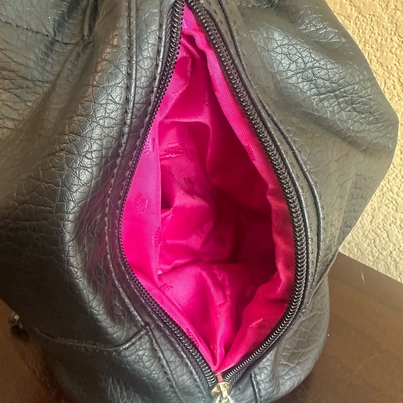 Juicy Couture Black Bucket Bag - Picture 2 of 9